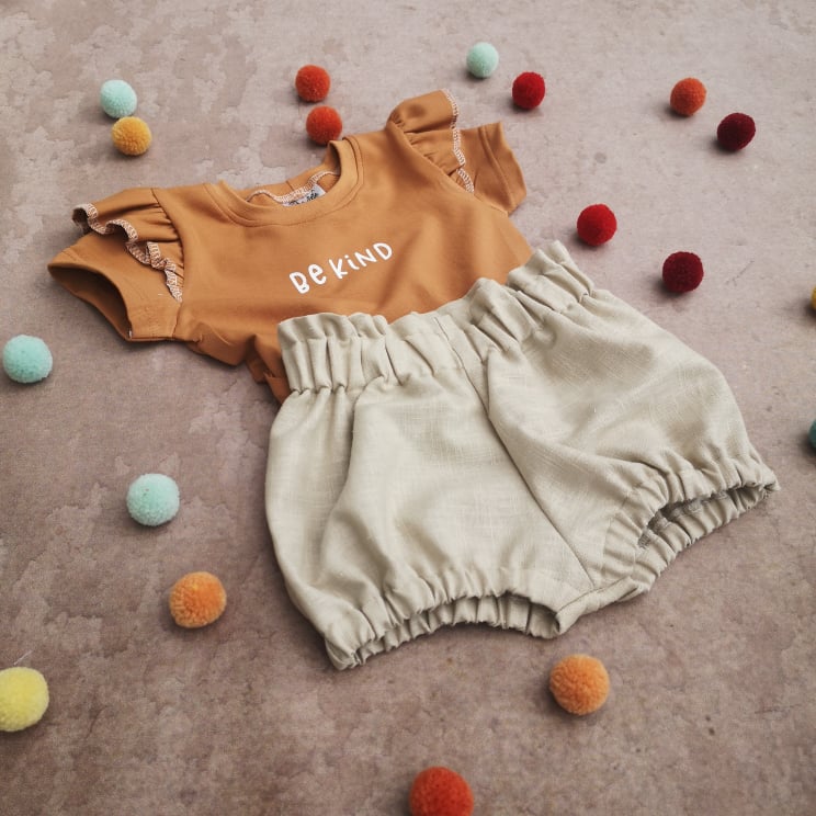 Set - T-Shirt & Bloomer